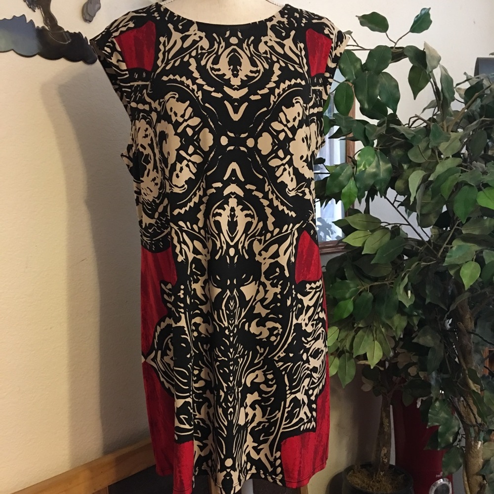 Alfani red black and white print tunic top P/L